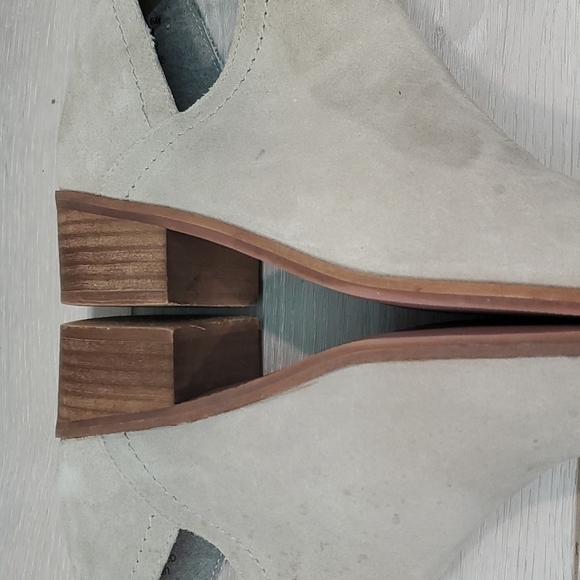 Coconuts By Matisse Women Pronto Ankle Suede Heels boots sz 6M - Picture 11 of 16